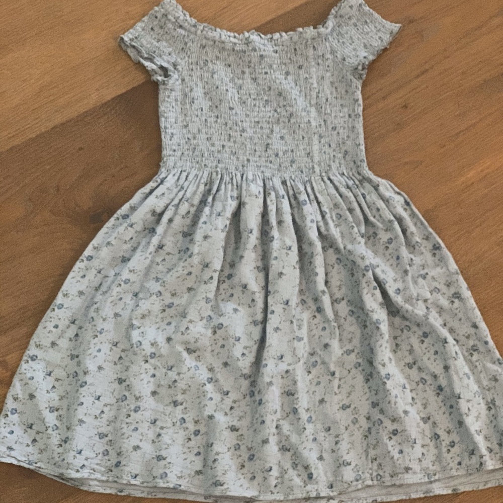 Brandy Melville. Never worn. Floral sundress. XS.